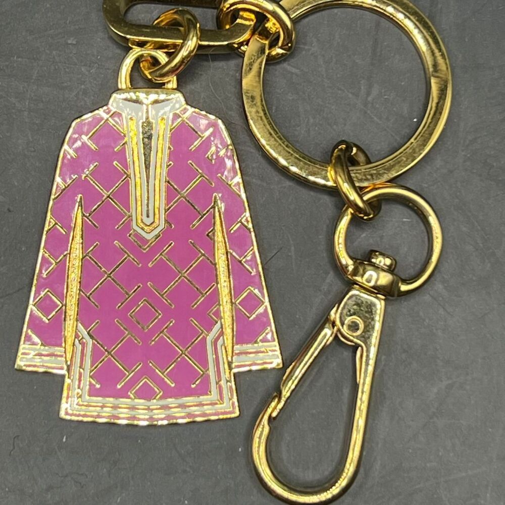 Tory Burch Keychain Womens Pink T Shirt Gold Chain Vintage Tunic Charm Key Fab - Picture 2 of 13